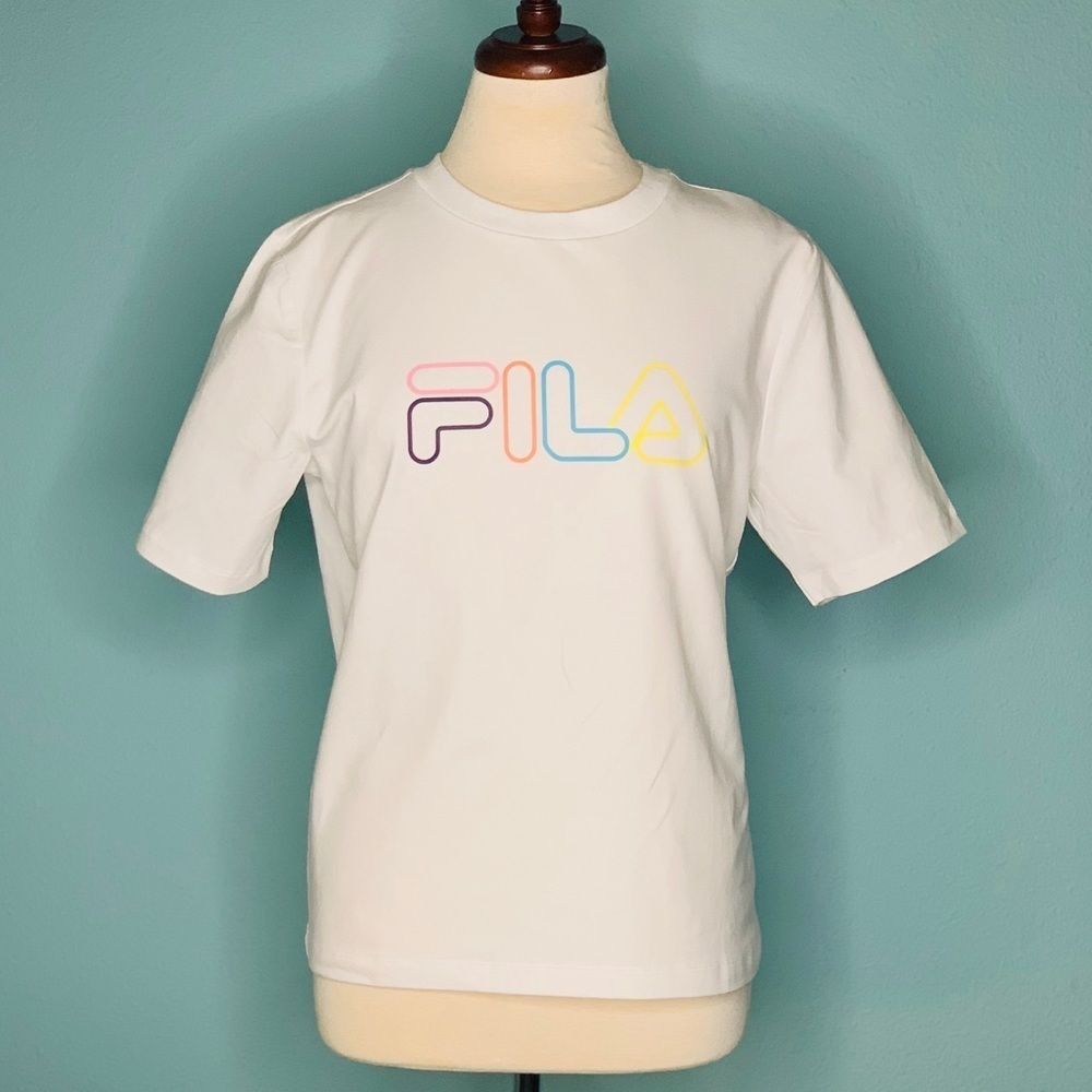 Women’s Small White Fila‎ T-Shirt